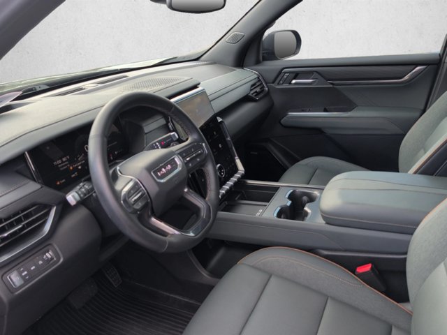 Certified 2025 GMC Acadia AT4 w/ Luxury Package AWD/4WD image 10