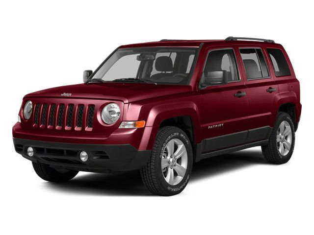 Used 2014 Jeep Patriot Latitude FWD image 1