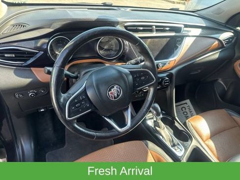 Used 2021 Buick Encore GX Essence w/ Experience Buick Package FWD image 12