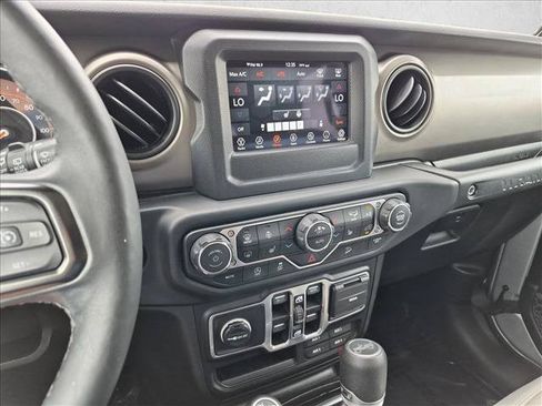 Used 2019 Jeep Wrangler Unlimited Sport S AWD/4WD image 15
