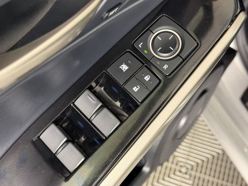 Used 2019 Lexus IS 300 w/ Premium Package RWD image 26