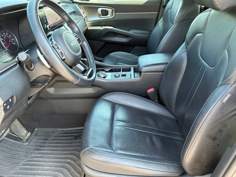 Used 2022 Kia Sorento EX FWD image 13