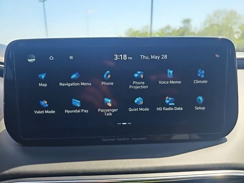 Certified 2023 Hyundai Santa Fe Limited w/ Cargo Package AWD/4WD image 18