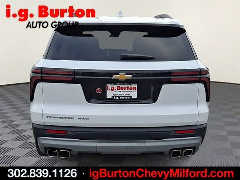Certified 2025 Chevrolet Traverse LT image 5