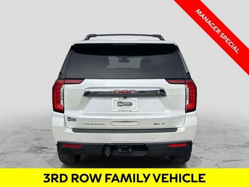 Used 2021 GMC Yukon SLT w/ SLT Premium Package image 4