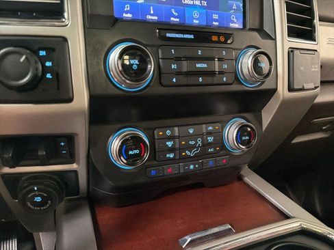 Used 2021 Ford F250 King Ranch w/ King Ranch Ultimate Package image 24