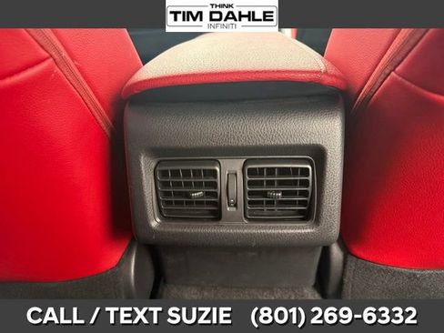 Used 2020 Toyota Camry XSE FWD image 18