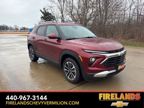 Used 2024 Chevrolet TrailBlazer LT image 11