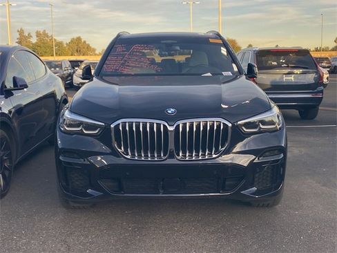 Used 2023 BMW X5 xDrive40i w/ M Sport Package image 2