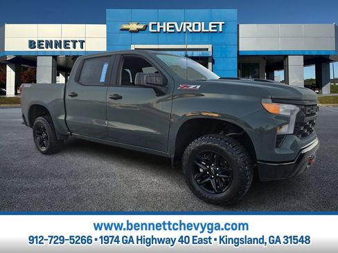 Certified 2025 Chevrolet Silverado 1500 Custom Trail Boss AWD/4WD image 1