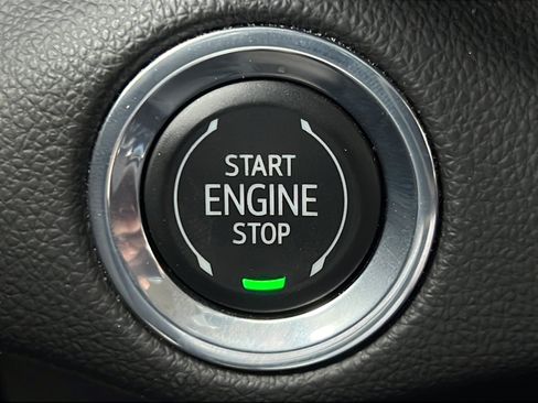 Used 2023 Buick Envision Preferred FWD image 20