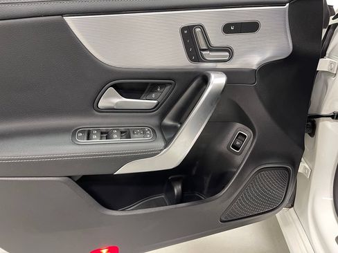 Certified 2020 Mercedes-Benz CLA 250 4MATIC image 18