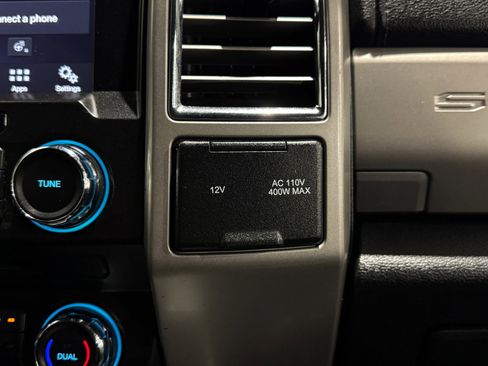 Used 2017 Ford F250 Lariat w/ Lariat Ultimate Package image 28