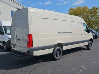 New 2026 Mercedes-Benz Sprinter 2500 video 2