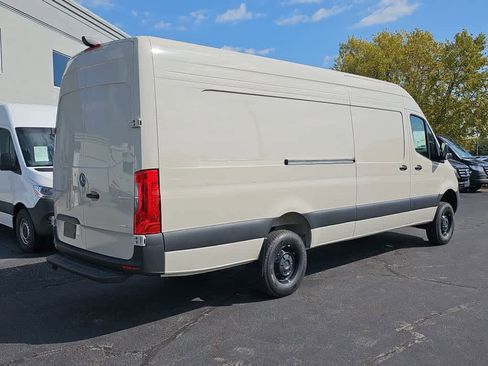 New 2026 Mercedes-Benz Sprinter 2500 image 2