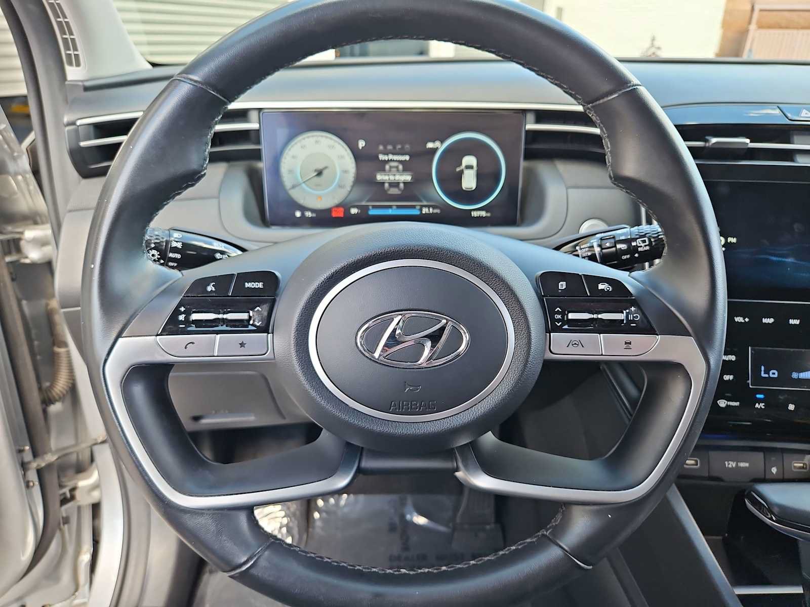 Certified 2024 Hyundai Tucson SEL w/ Convenience Package FWD image 22