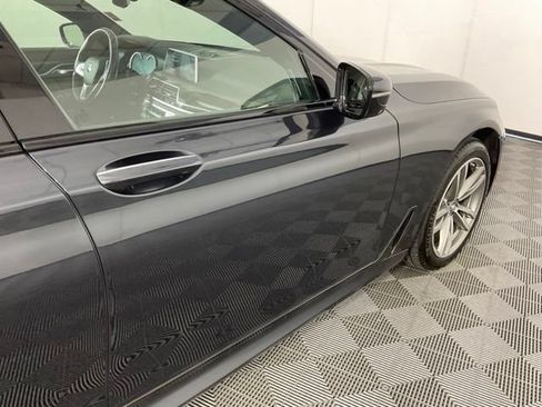 Used 2018 BMW 750i xDrive w/ Autobahn Package AWD/4WD image 7