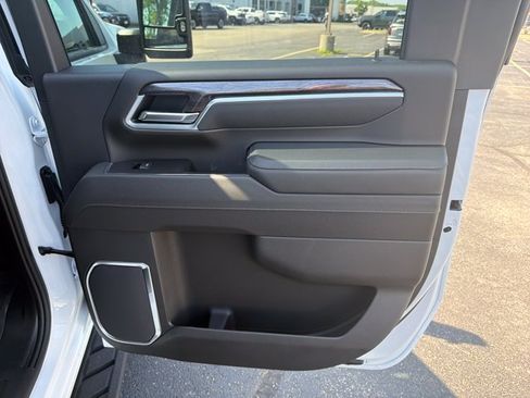 New 2026 Chevrolet Silverado 3500 LTZ AWD/4WD image 29