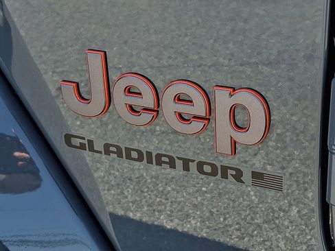 New 2026 Jeep Gladiator Mojave image 17