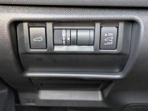 Certified 2025 Subaru Forester Limited w/ Popular Package #2 image 29