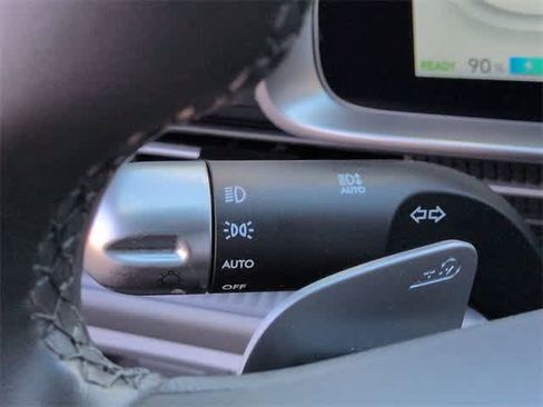 Certified 2025 Hyundai Ioniq 6 SEL image 27