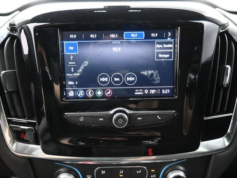 Used 2021 Chevrolet Traverse LS FWD image 9