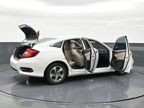 Used 2019 Honda Civic LX image 27