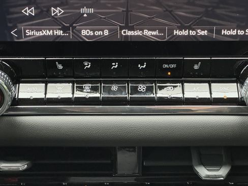 New 2026 GMC Canyon Elevation w/ Convenience Package image 23