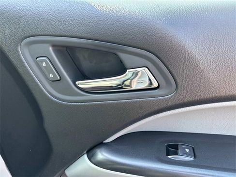 Used 2019 Chevrolet Colorado LT w/ LT Convenience Package image 18
