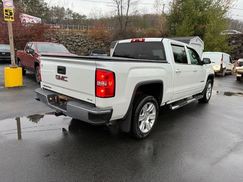 Used 2018 GMC Sierra 1500 SLE w/ SLE Value Package image 5