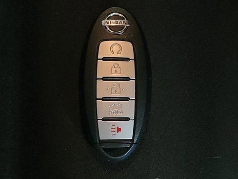 Used 2022 Nissan Altima 2.5 S FWD image 32