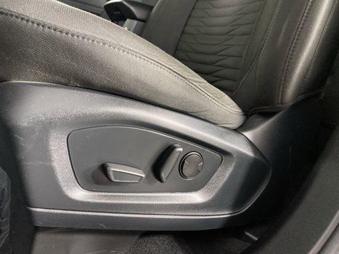 Used 2021 Ford Explorer XLT w/ Class III Trailer Tow Package image 17