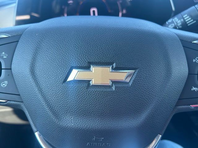 Used 2026 Chevrolet Trax LT w/ Driver Confidence Package FWD image 29