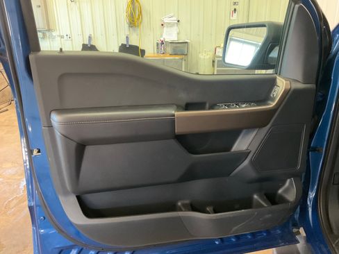 Used 2025 Ford F150 STX w/ Equipment Group 201A FX4 AWD/4WD image 9