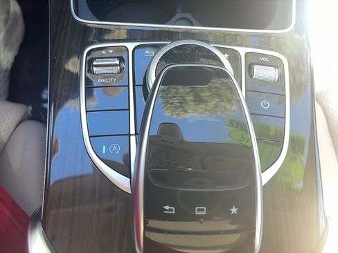 Used 2015 Mercedes-Benz C 300 4MATIC Sedan image 22