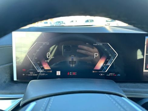 New 2026 BMW X5 xDrive40i w/ Climate Comfort Package AWD/4WD image 17