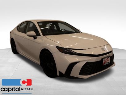Used 2025 Toyota Camry SE