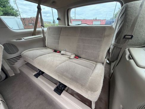Used 2003 Ford Excursion XLT AWD/4WD image 32