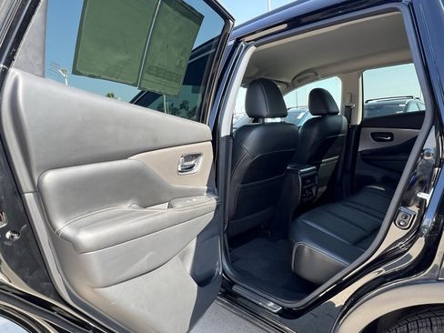 Used 2022 Nissan Murano SV w/ SV Midnight Edition Package image 28