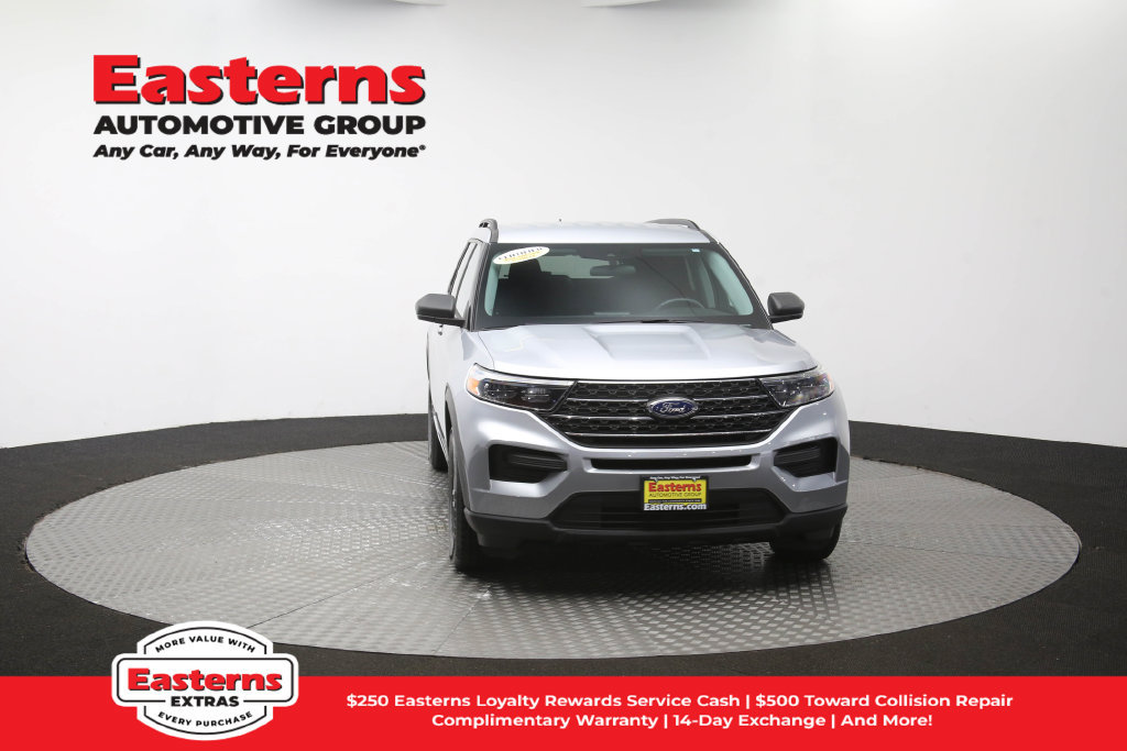 Used 2023 Ford Explorer XLT AWD/4WD image 55