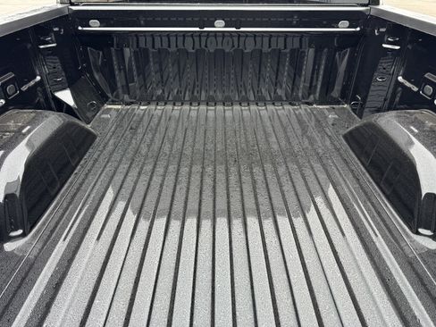 New 2026 Chevrolet Silverado 1500 LT image 19