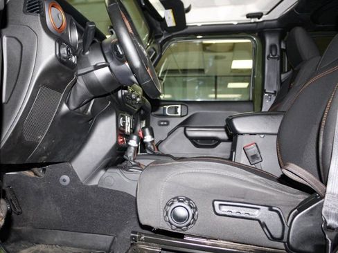 Certified 2021 Jeep Gladiator Mojave image 9