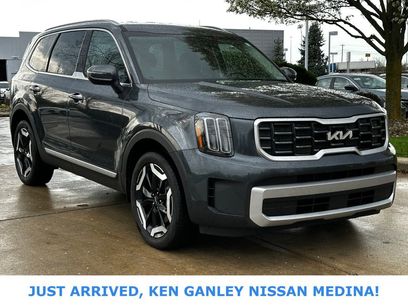 Used 2024 Kia Telluride S