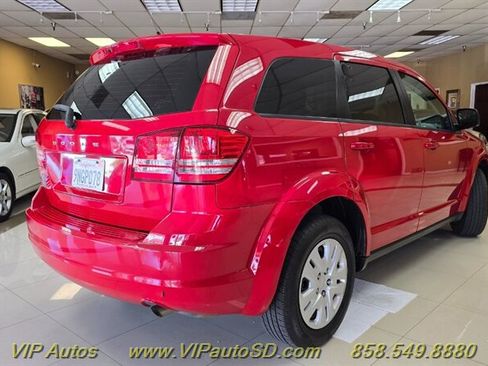 Used 2013 Dodge Journey American Value Package FWD image 4