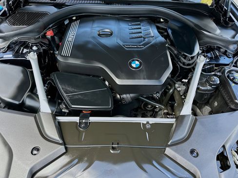 Certified 2023 BMW 530i w/ M Sport Package image 33