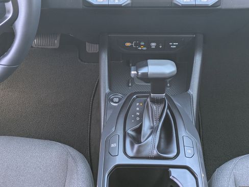 Certified 2025 Kia K4 EX FWD image 19