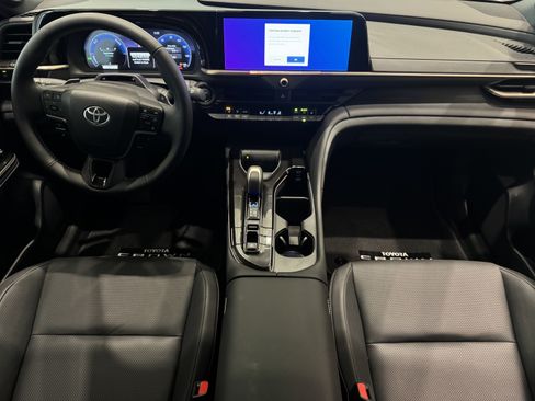 New 2026 Toyota Crown Signia AWD/4WD image 12