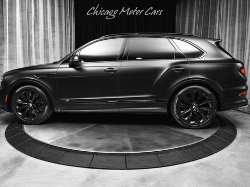 Used 2021 Bentley Bentayga AWD/4WD image 46