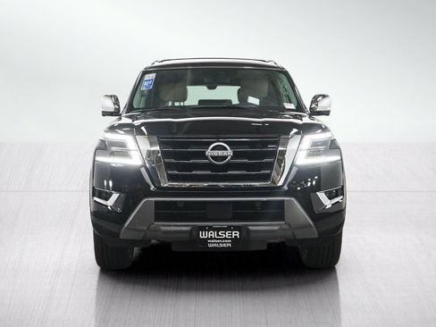Used 2023 Nissan Armada Platinum w/ Captain's Chairs Package AWD/4WD image 9