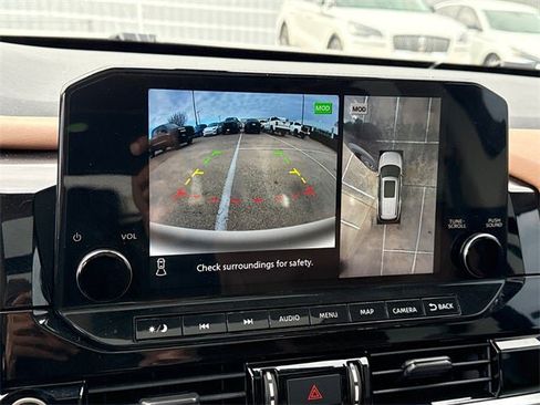 Certified 2022 Nissan Pathfinder Platinum w/ Lighting Package (N93) image 27